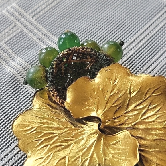 Vintage Brass and Glass Beads Single Shoe Clip - Picture 6 of 7